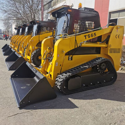 4WD Kubota Skid محمل أصفر اللون مع مرفق متعدد الوظائف