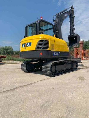 حفار صغير مجنزر 5.8 * 2.0 * 2.1 م كحد أقصى. نصف قطر الحفر 6.1 م مشابه لـ Komatsu PC60
