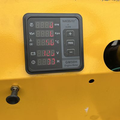 الجرار الزراعي WEA08H للعلامة التجارية WEA08H لمزارع زيت النخيل في بيرو مع قيادة العجلات الأمامية