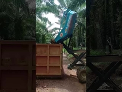 جرار زيت النخيل